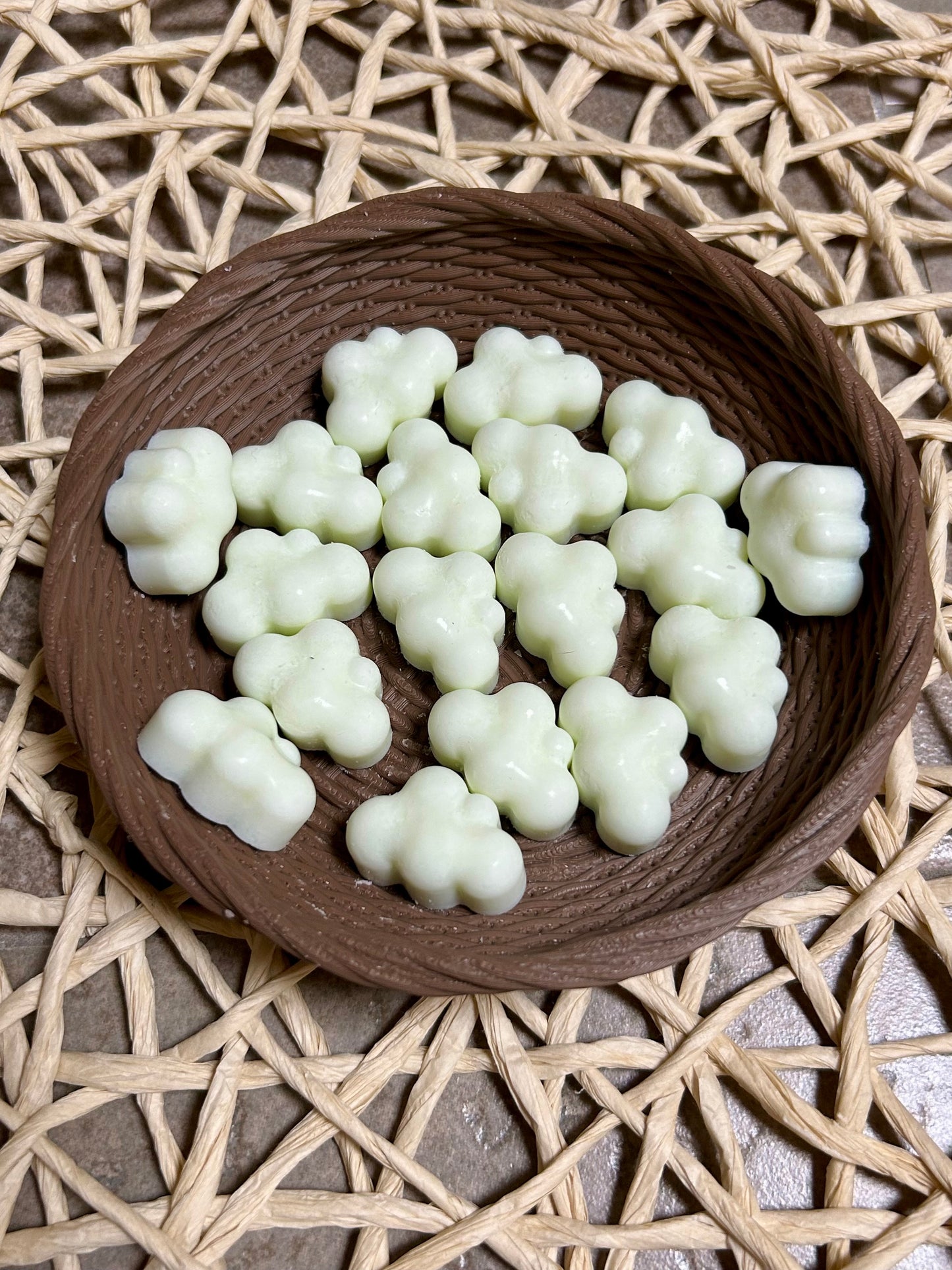 Miniature cloud wax melts